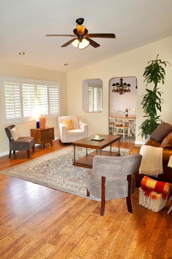 Cozy Family Hideaway, Sleeps 8, 4 Tv'S Yard, Shops Villa Simi Valley Exterior photo