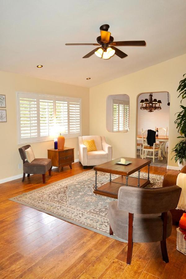 Cozy Family Hideaway, Sleeps 8, 4 Tv'S Yard, Shops Villa Simi Valley Exterior photo